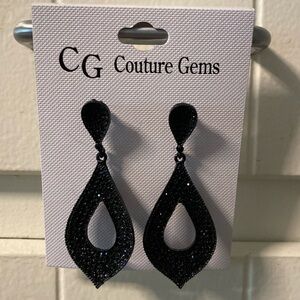 CG couture black dangle earrings